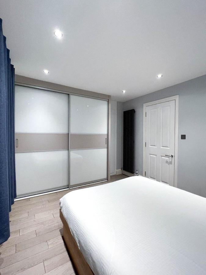 Modern 1 Bedroom Flat Close To Vauxhall 런던 외부 사진