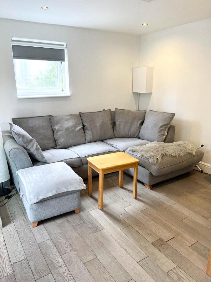 Modern 1 Bedroom Flat Close To Vauxhall 런던 외부 사진