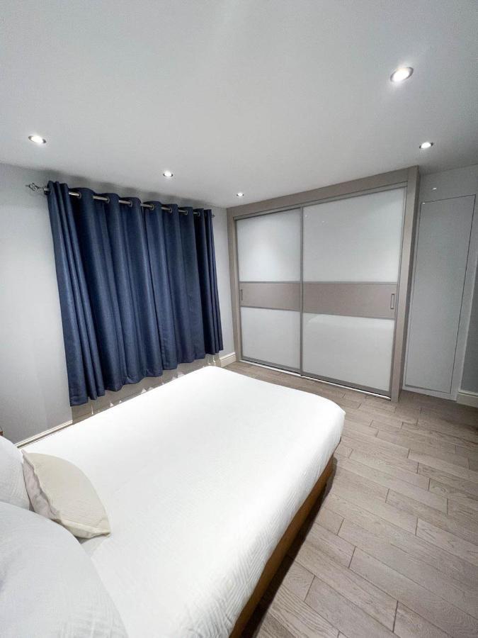 Modern 1 Bedroom Flat Close To Vauxhall 런던 외부 사진